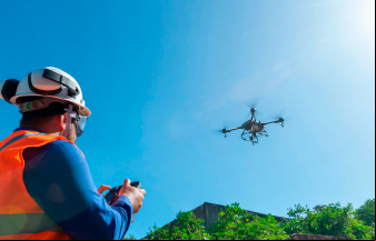 Controle de insetos no bairro está sendo reforçado com o uso de drone